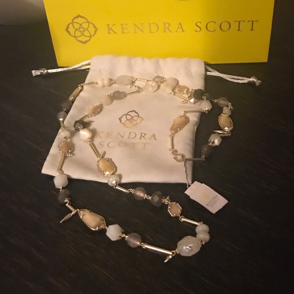 Kendra Scott Ruth Necklace - Picture 4 of 5